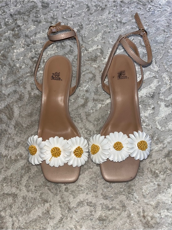 wild fable Shoes - wild fable Nude Ankle-Strap kitten heels with White Daisy Embellishments